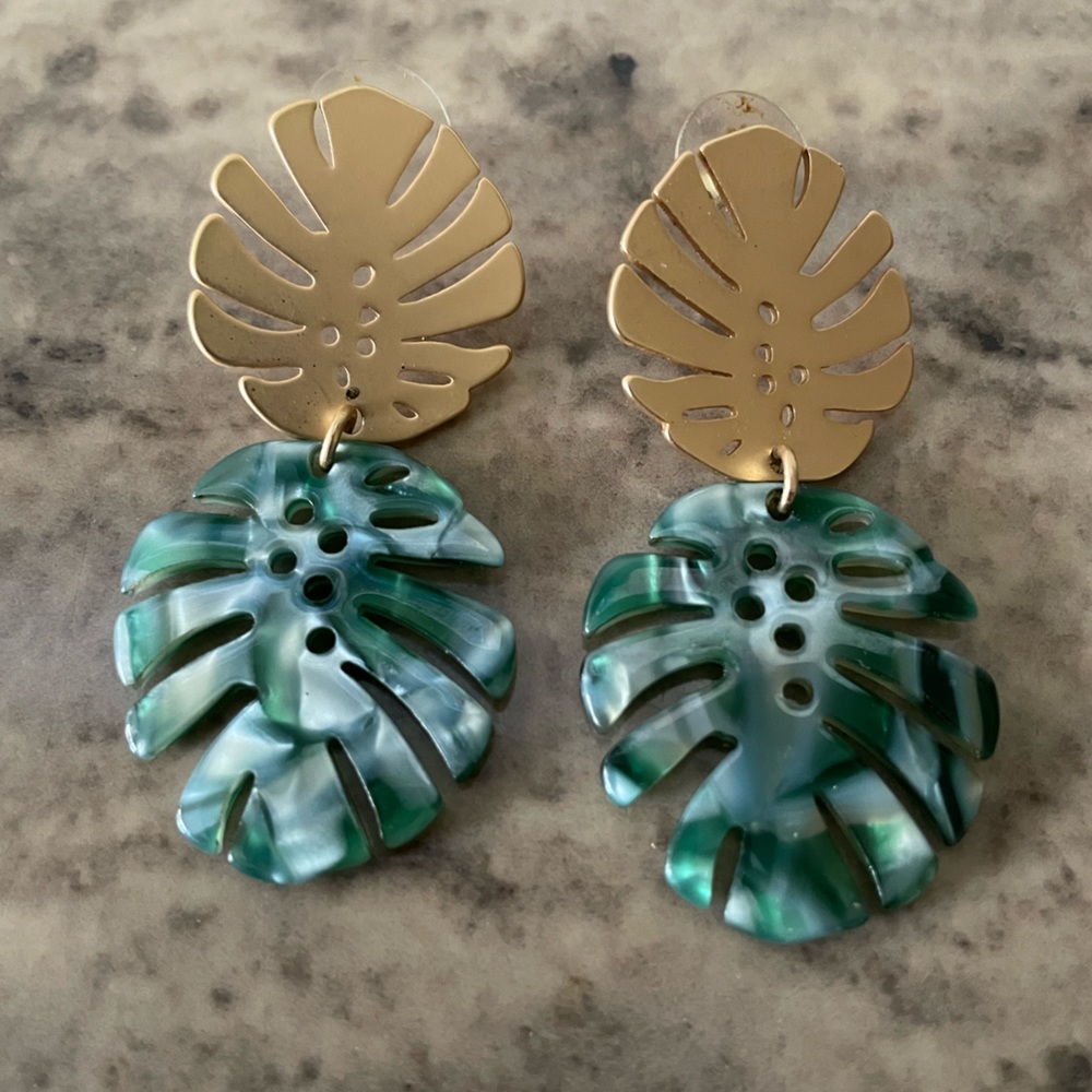 Palm leaf earrings